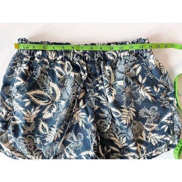 American Eagle Womens Shorts Size Medium Lyocell Blue Tropical Floral Pockets - Picture 5 of 9